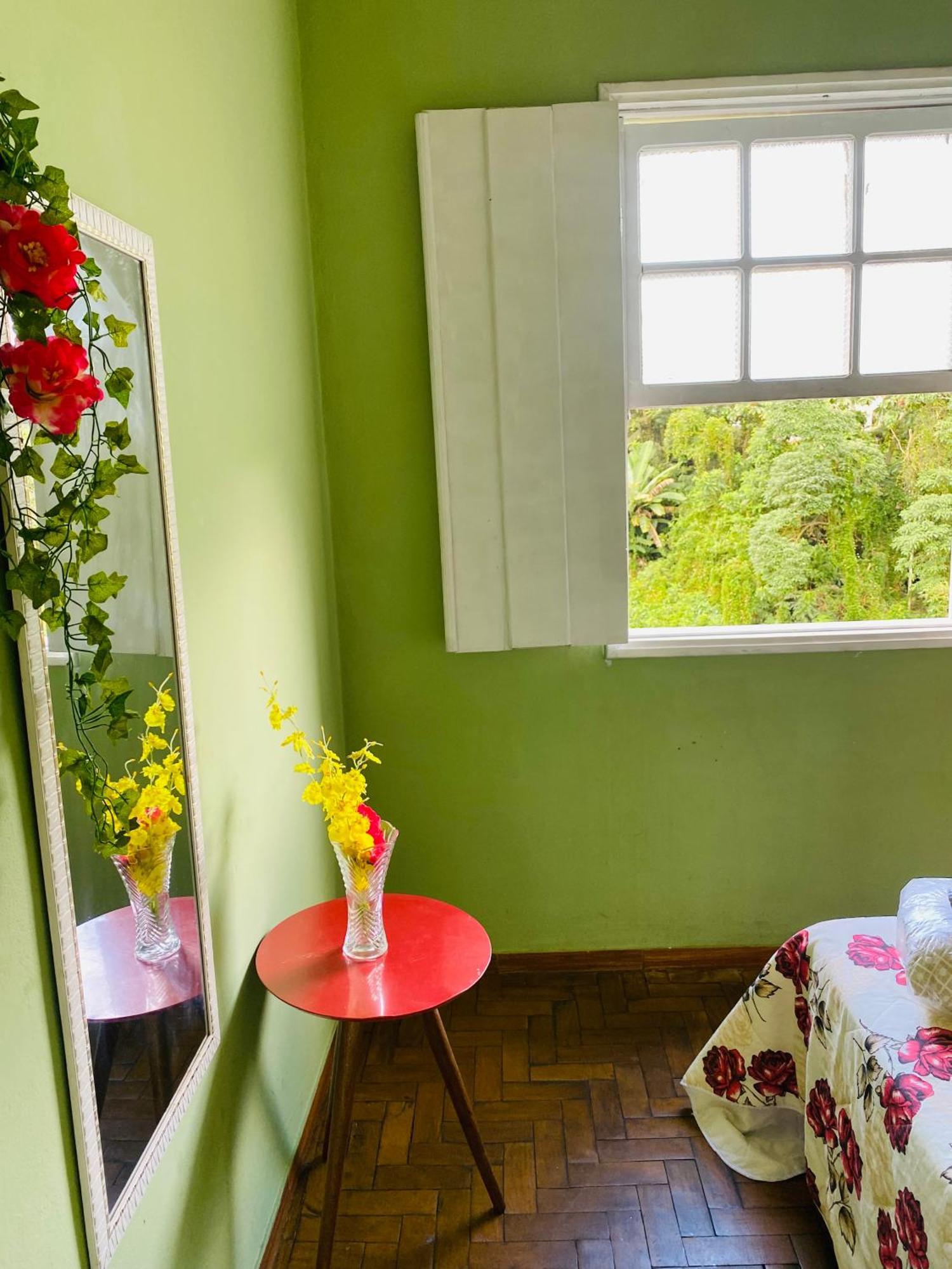 Casa De Dois Quartos Para 6 Pessoas-Casa Das Flores Villa Ouro Preto  Luaran gambar